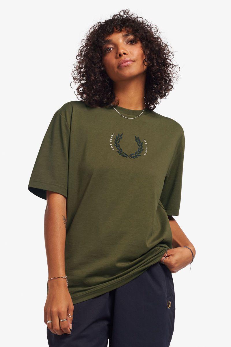 Green Fred Perry Laurel Wreath Women\'s T Shirts | PH 2039ILHS